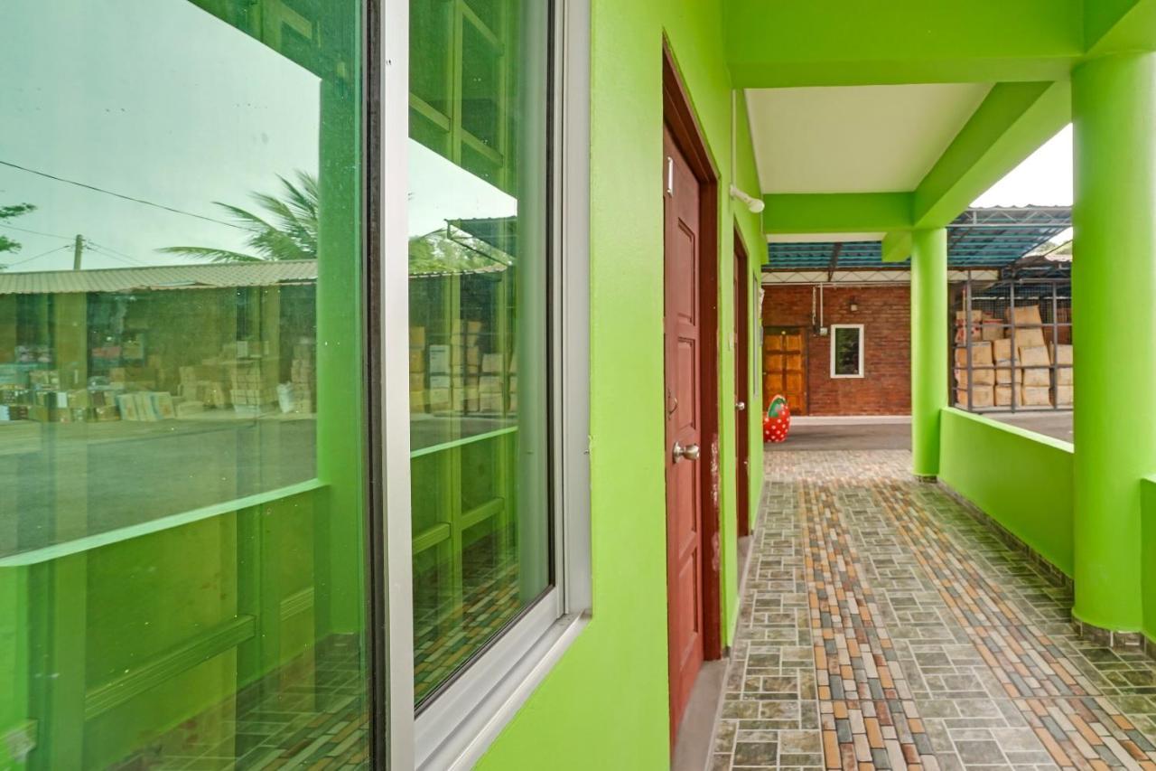 Oyo 90462 Padang Besar Green Inn Экстерьер фото