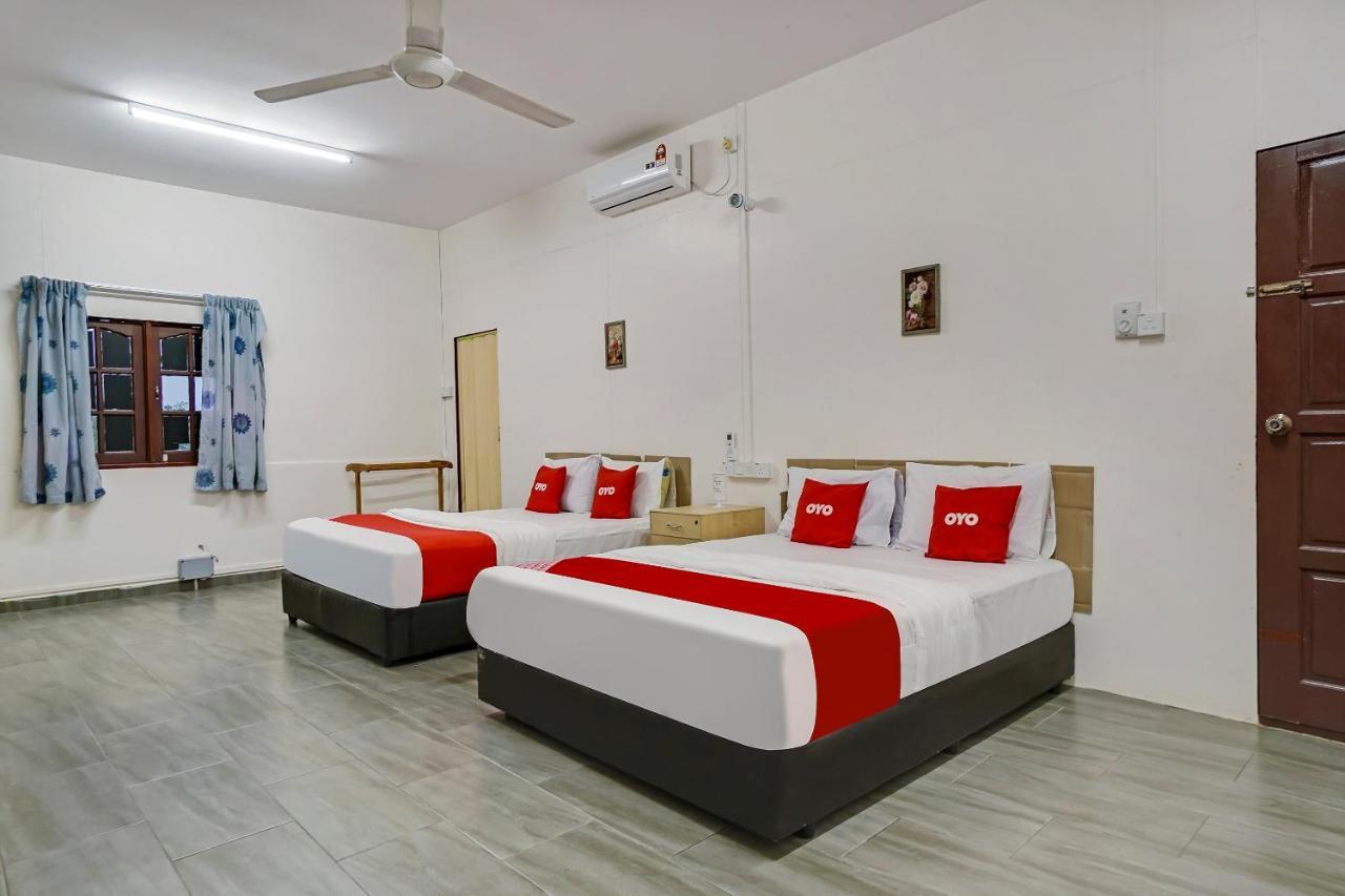 Oyo 90462 Padang Besar Green Inn Экстерьер фото