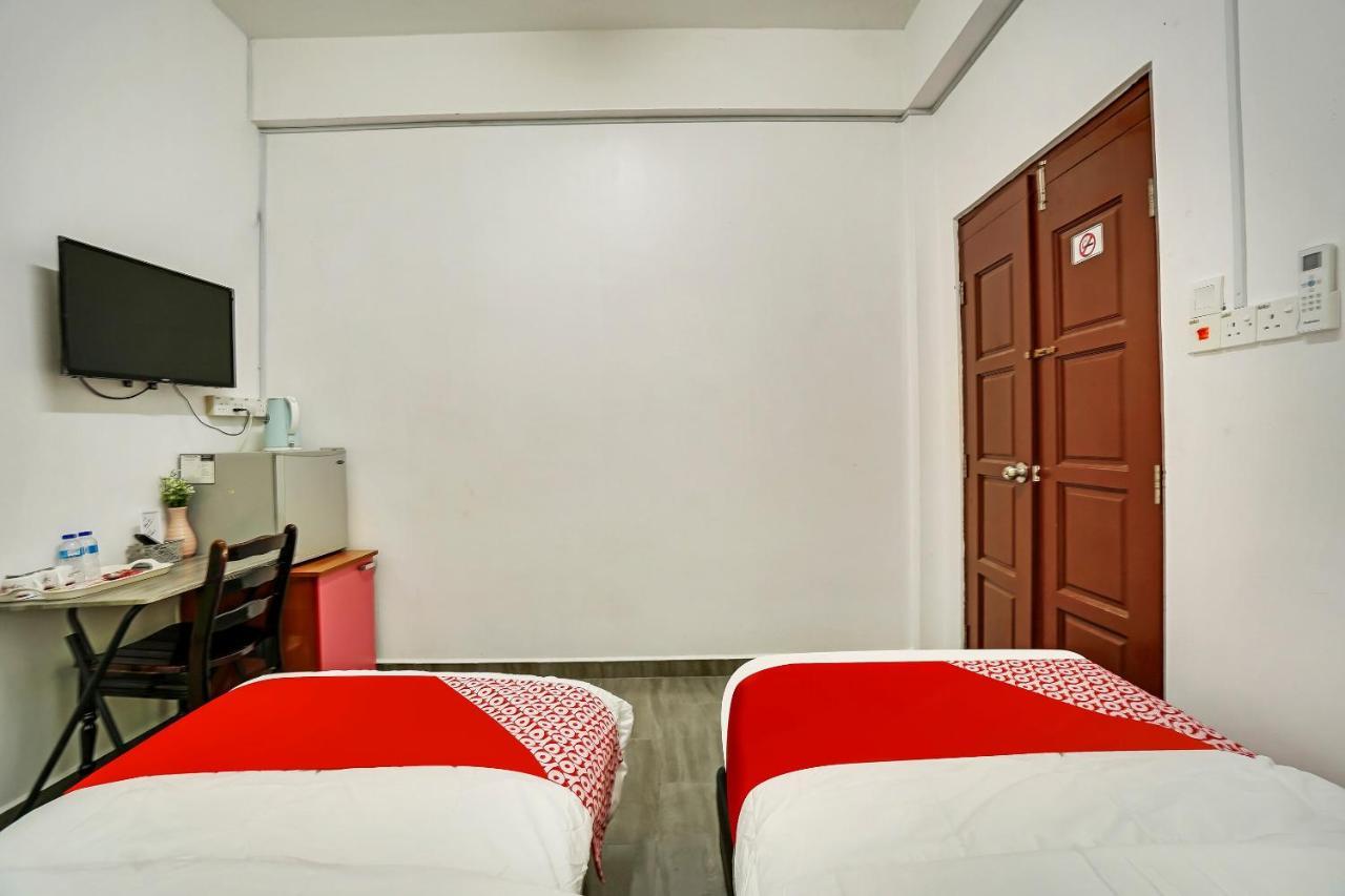 Oyo 90462 Padang Besar Green Inn Экстерьер фото